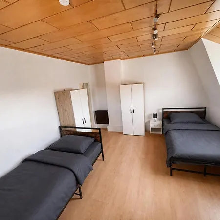 Ubytování v soukromí Monteurzimmer Wohngemeinschaft Oder Komplette Monteurwohnung In Mit Getrennten Betten Wlan Kueche Perfekt Fuer Teams Recklinghausen